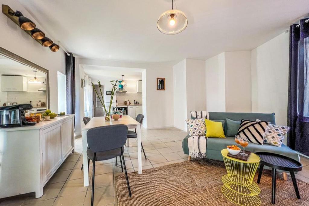 Le Gite 1 - Appartement T2 De 53M2, Ideal Pro Ou Couples, Coeur De Ville Et Proche Golfech Malause ภายนอก รูปภาพ